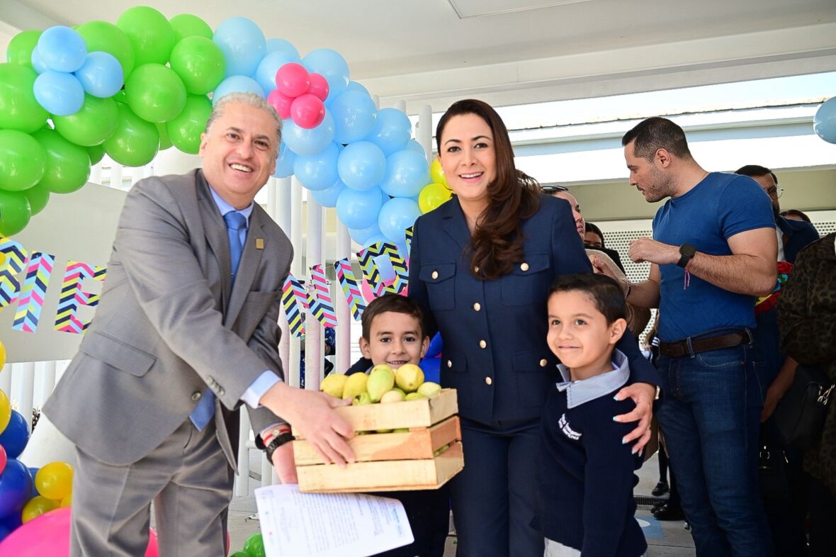 WhatsApp Image 2025 11 03 at 11.28.16 AM 2 scaled TERE JIMÉNEZ CUMPLE SU COMPROMISO: DESPUÉS DE 15 AÑOS CALVILLO TIENE NUEVAS ESCUELAS