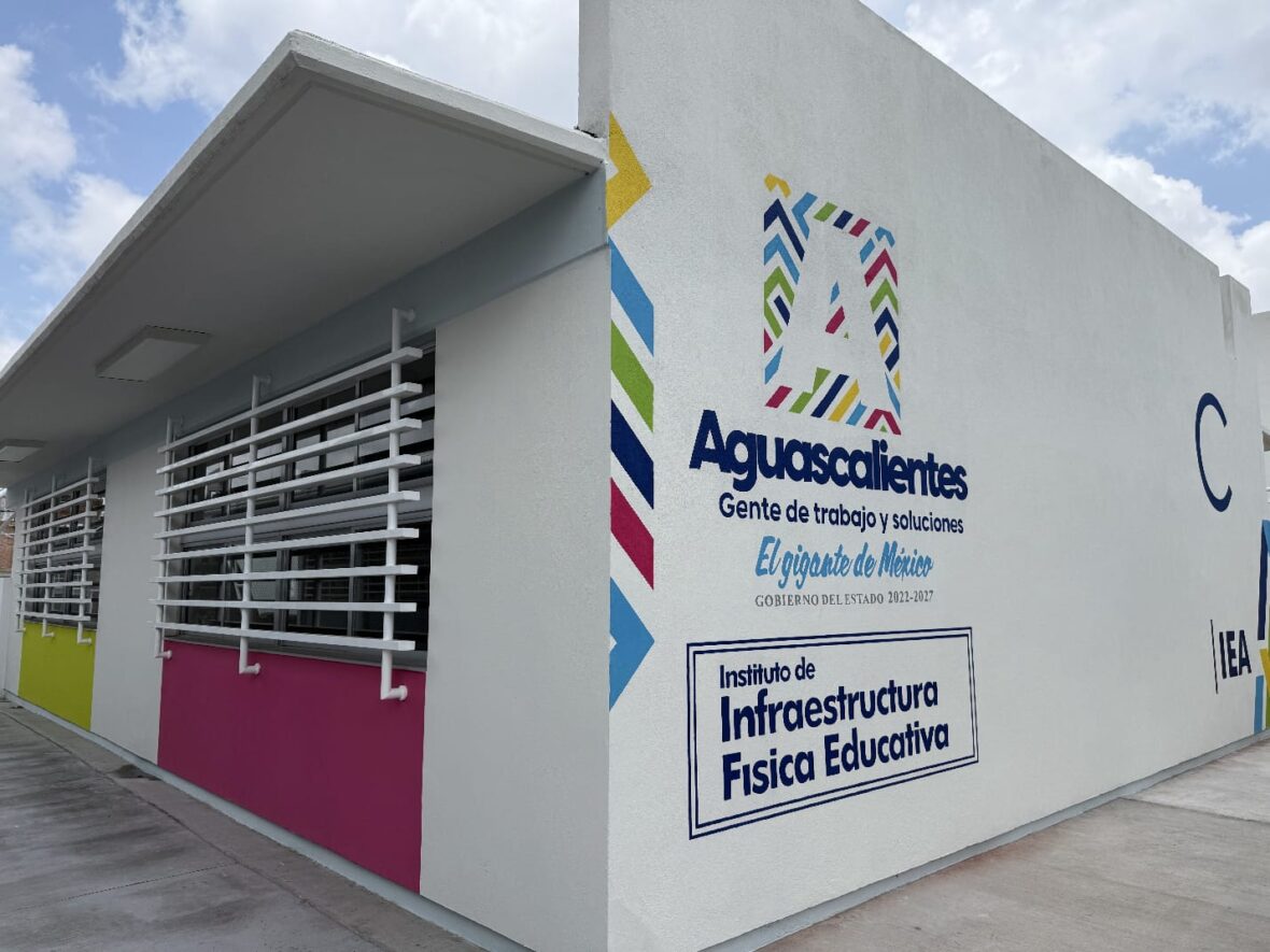 WhatsApp Image 2025 11 05 at 08.28.11 1 scaled TERE JIMÉNEZ TRANSFORMA LA EDUCACIÓN EN AGUASCALIENTES CON NUEVAS ESCUELAS Y MÁS OPORTUNIDADES PARA TODOS