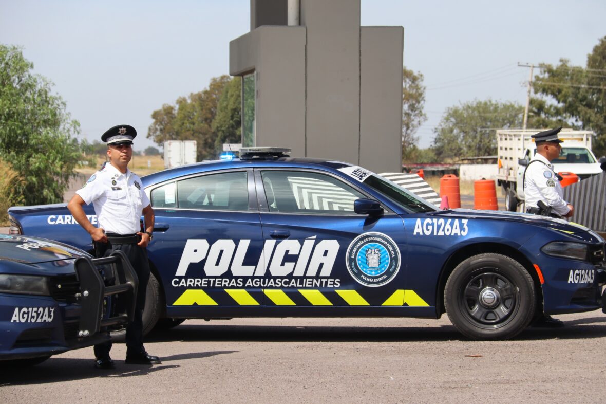 WhatsApp Image 2025 11 10 at 10.53.55 AM 1 scaled REFUERZAN VIGILANCIA EN CARRETERAS PARA GARANTIZAR SEGURIDAD DE LOCALES Y VISITANTES POR TORNEO DE LA AMISTAD