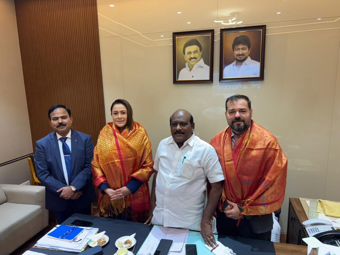 WhatsApp Image 2025 11 12 at 07.02.18 scaled CON BUENOS OJOS VEN A AGUASCALIENTES INVERSIONISTAS DE LA INDIA