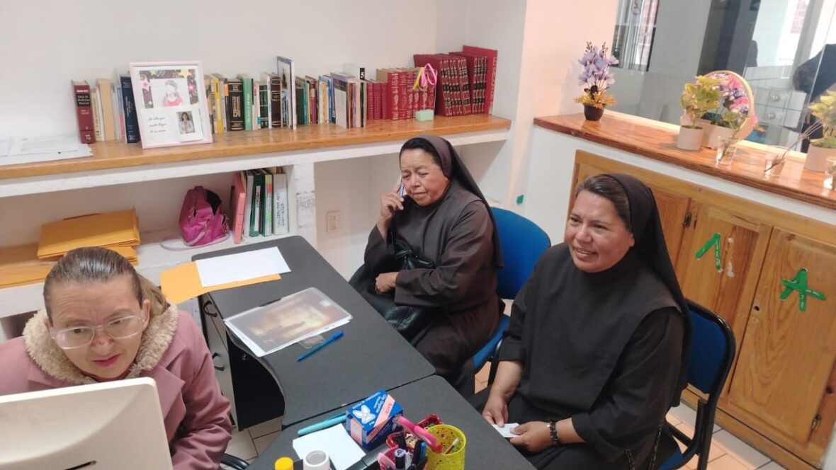 WhatsApp Image 2025 11 14 at 1.36.15 PM scaled CONCLUYÓ REGISTRO PARA PARTICIPAR EN EL PREMIO ENRIQUETA MEDELLÍN 2025