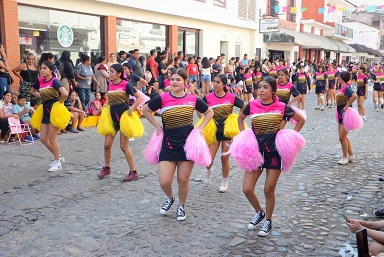 desfile 4 Puerto Vallarta celebra con desfile el 115 aniversario de la Revolución Mexicana