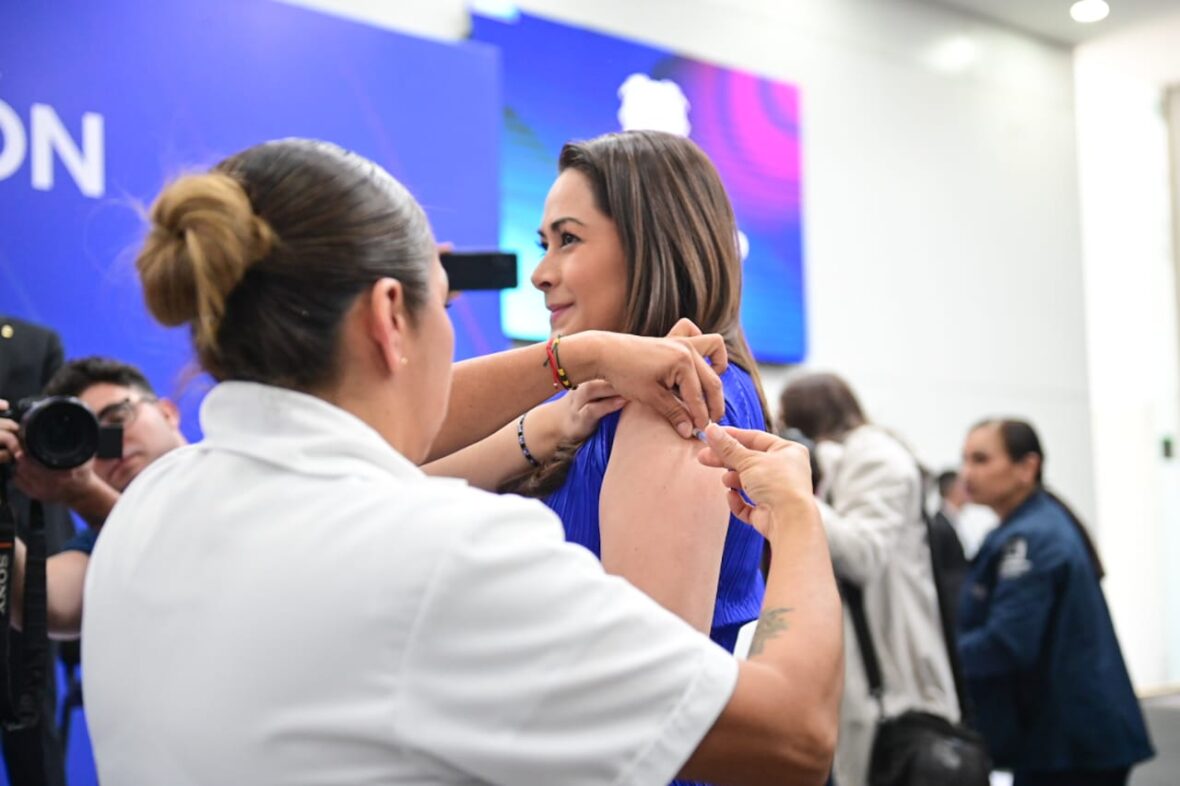 75651dcc 84a8 41a4 b4fb 528dbb4c5843 scaled TERE JIMÉNEZ INICIA JORNADA GIGANTE DE VACUNACIÓN CON MILES DE DOSIS DISPONIBLES