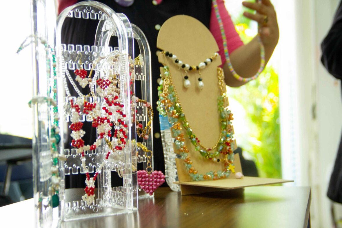 NAVIDAD 3 scaled 1 scaled INVITA INSTITUTO MUNICIPAL DE LA MUJER AL MERCADITO NAVIDEÑO “IMMAGINA TU NAVIDAD”