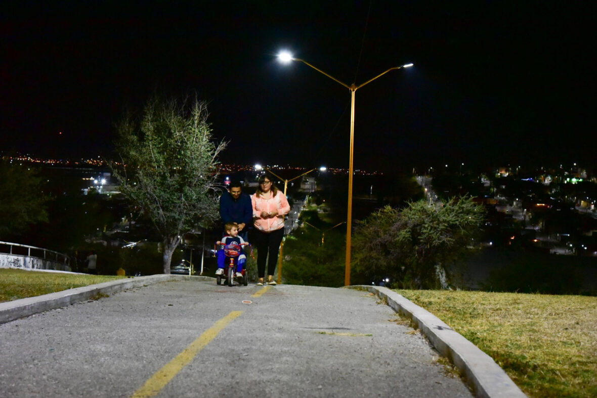 PASO SEGURO 1 scaled IMPULSA LEO MONTAÑEZ ESPACIOS MÁS ILUMINADOS A TRAVÉS DE LOS PASOS SEGUROS