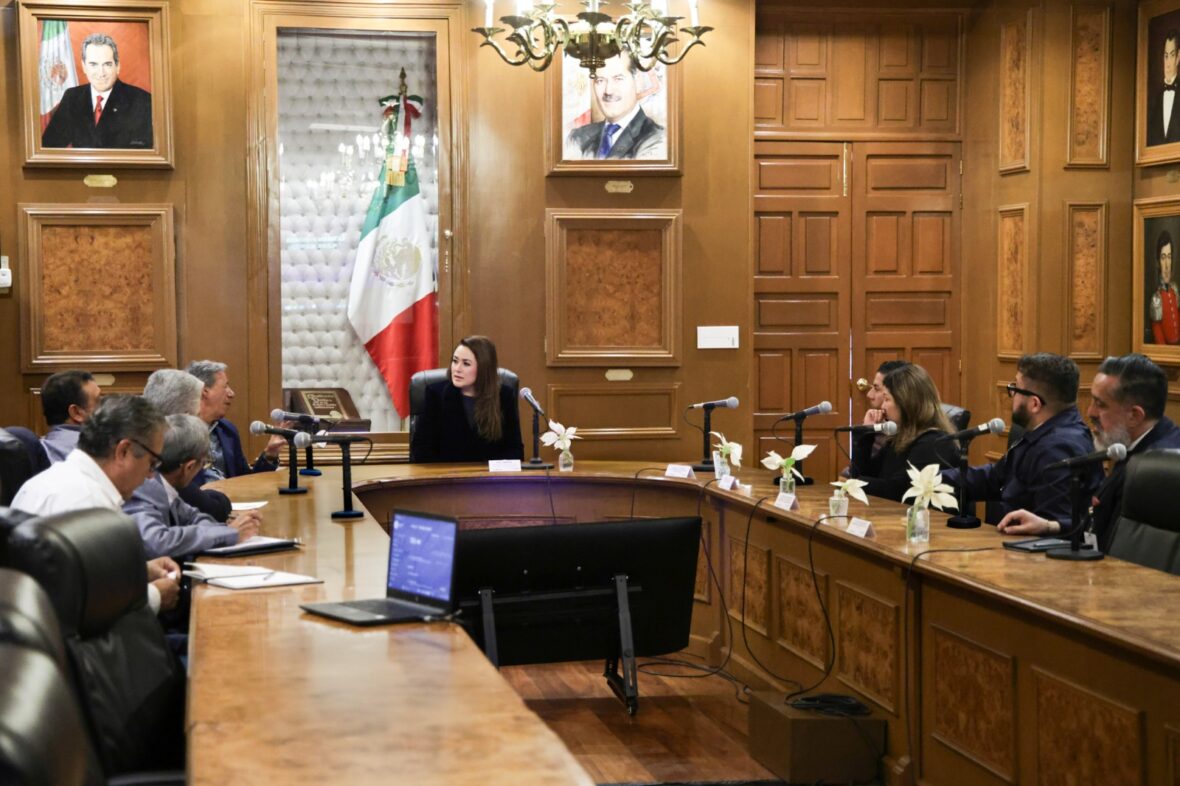 WhatsApp Image 2025 12 04 at 20.43.24 1 scaled TERE JIMÉNEZ SE REÚNE CON DELEGADOS FEDERALES PARA REVISAR ESTRATEGIAS DE FORTALECIMIENTO AL CAMPO