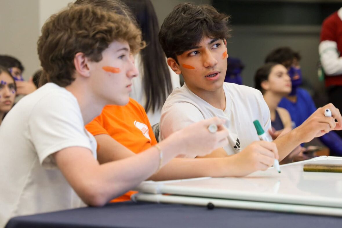 WhatsApp Image 2025 12 11 at 9.20.25 AM 1 scaled ESTUDIANTE DE AGUASCALIENTES REPRESENTARÁ A MÉXICO EN LA FINAL MUNDIAL DE MATEMÁTICAS EN CHINA