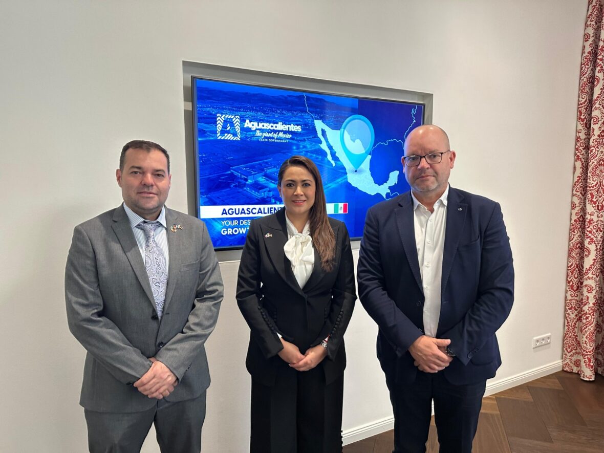 WhatsApp Image 2025 12 17 at 12.59.45 2 scaled ESTRATEGIA DE PROMOCIÓN GLOBAL CONSOLIDA NUEVAS INVERSIONES PARA AGUASCALIENTES