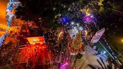 festivsal navideno 2 1 Beatriz Estrada y Miguel Ángel Navarro inauguran el Festival Navideño 2025