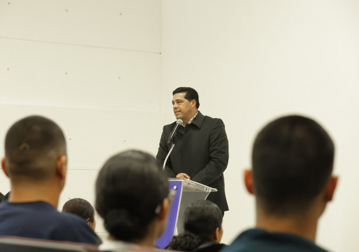 IMG 3036 scaled LEO MONTAÑEZ DA LA BIENVENIDA A 46 NUEVOS CADETES