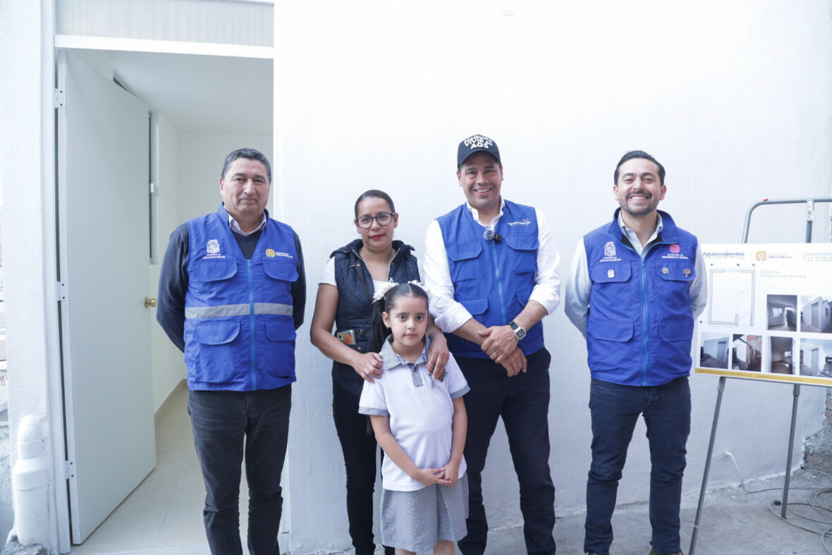 IMG 6220 scaled TRABAJAMOS POR VIVIENDAS MÁS DIGNAS PARA LAS FAMILIAS DE AGUASCALIENTES: LEO MONTAÑEZ
