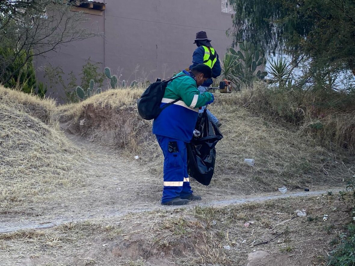 WhatsApp Image 2026 01 05 at 9.18.19 AM 1 scaled REALIZA MUNICIPIO DE AGUASCALIENTES OPERATIVO INTEGRAL DE MANTENIMIENTO EN EL PARQUE LINEAL DE REAL DE HACIENDAS