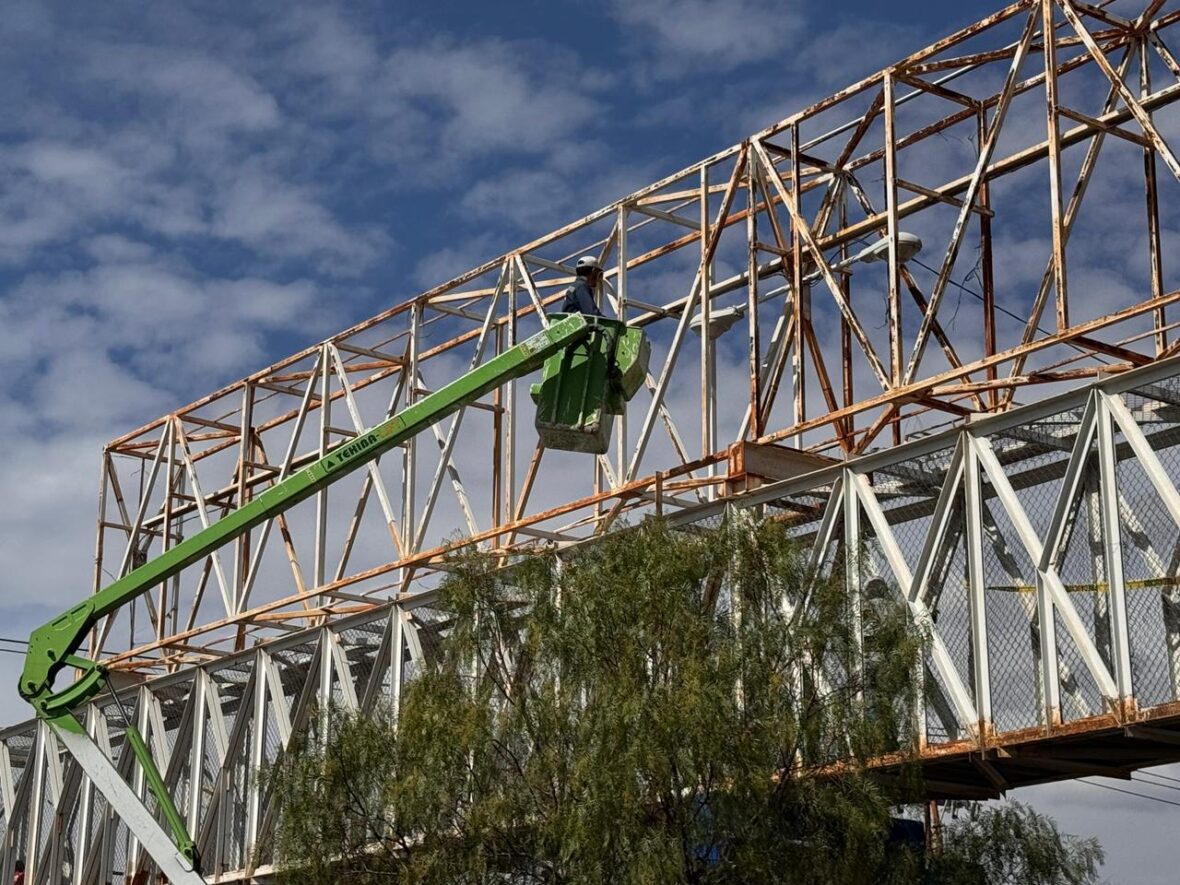 WhatsApp Image 2026 01 16 at 12.22.27 PM scaled MUNICIPIO DE AGUASCALIENTES REALIZARÁ DESMONTAJE DE PUENTES PEATONALES EN AV. AGUASCALIENTES PONIENTE