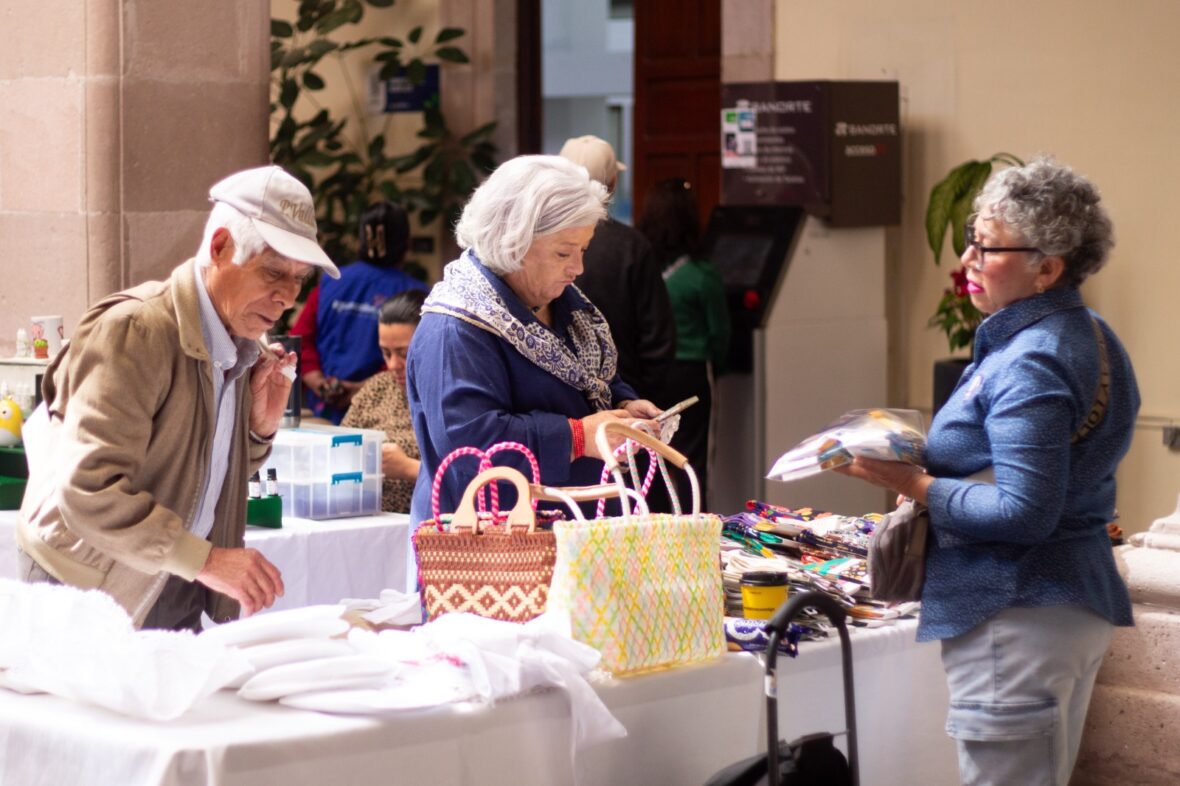 1002453141 scaled IMPULSA IMMA AUTONOMÍA ECONÓMICA DE LAS MUJERES CON LA SEGUNDA EDICIÓN DEL MERCADITO DE SAN VALENTÍN
