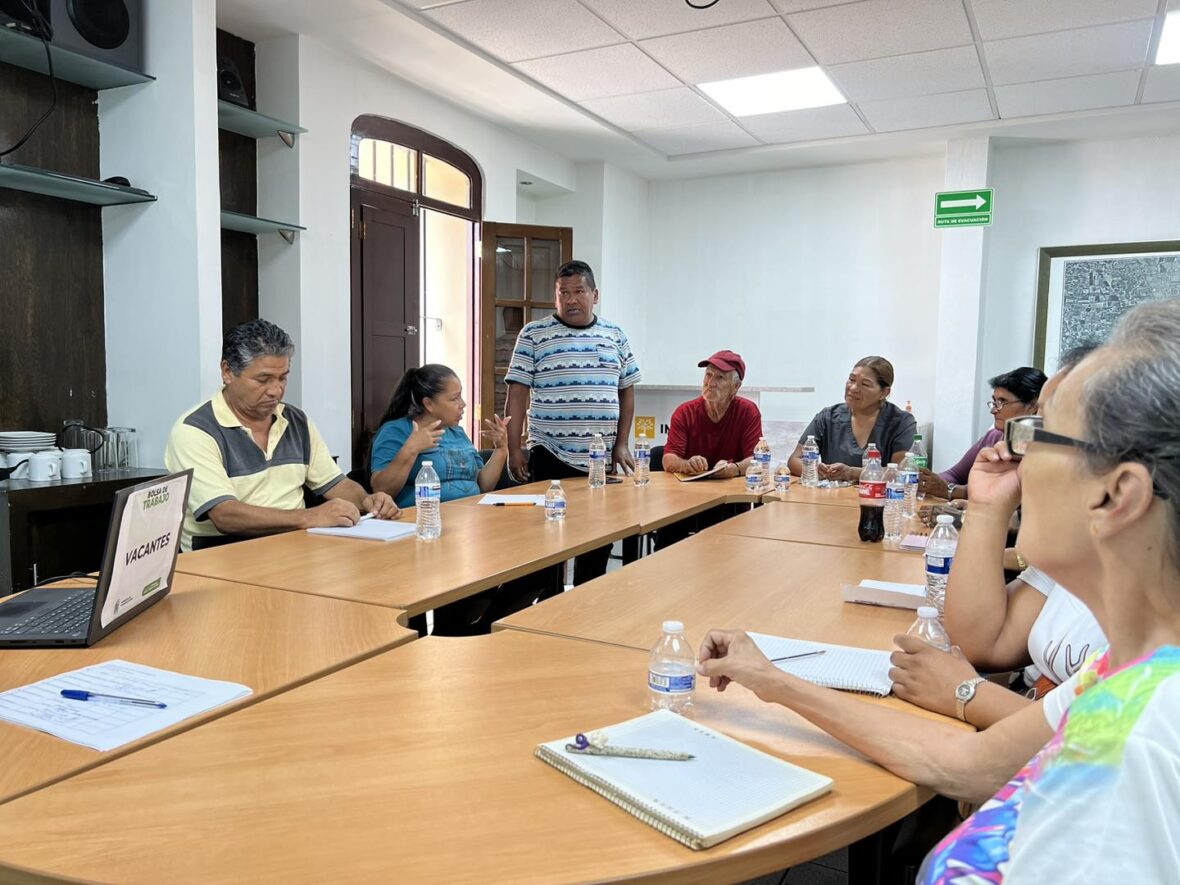 484877972 1052155956955605 767801734438134614 n scaled LLEVARÁ MUNICIPIO DE AGUASCALIENTES CAPACITACIÓN PARA EMPRENDEDORES A LA DELEGACIÓN POZO BRAVO