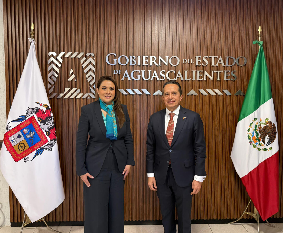 51cf358d eacf 41d4 ad0a f8d28b5f9561 scaled TERE JIMÉNEZ SE REÚNE CON CARLOS JOAQUÍN GONZÁLEZ, EMBAJADOR DE MÉXICO EN CANADÁ