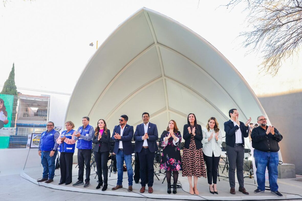 IMG 20260210 WA0048 scaled ENTREGA LEO MONTAÑEZ VELARIA Y FORO PARA ORQUESTA COMPÁZ SEDE LOMAS DEL MIRADOR