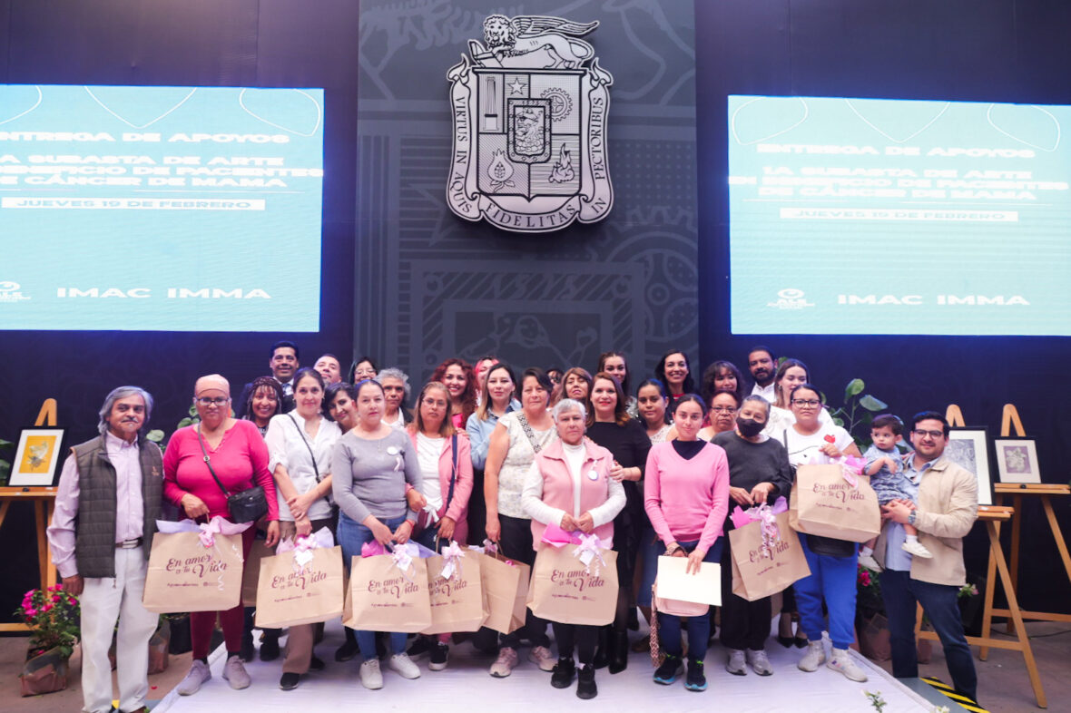 IMG 9922.JPG scaled ENCABEZA LEO MONTAÑEZ ENTREGA DE APOYOS A MUJERES A TRAVÉS DEL PROGRAMA «EN AMOR A TU VIDA»