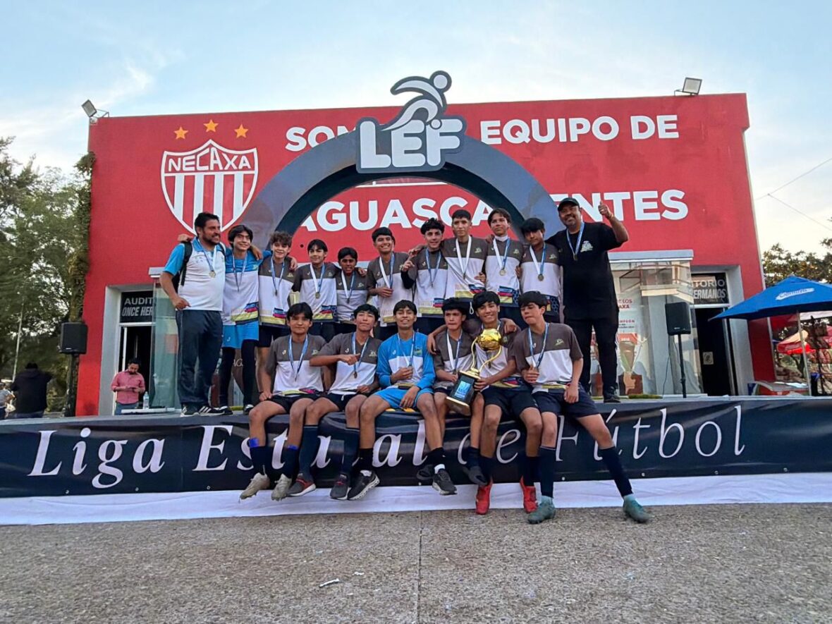 WhatsApp Image 2026 02 10 at 3.54.25 PM 5 scaled ESCUELA DEL DEPORTE CONQUISTÓ CINCO CAMPEONATOS EN LA LIGA ESTATAL DE FUTBOL
