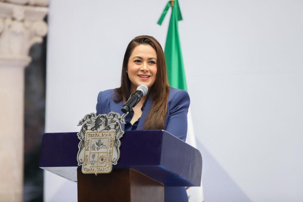 WhatsApp Image 2026 02 20 at 12.12.56 PM 9 scaled EN AGUASCALIENTES FORMAMOS GENERACIONES QUE HABLAN CON EL MUNDO; TERE JIMÉNEZ IMPULSA FRANCÉS EN ESCUELAS PÚBLICAS