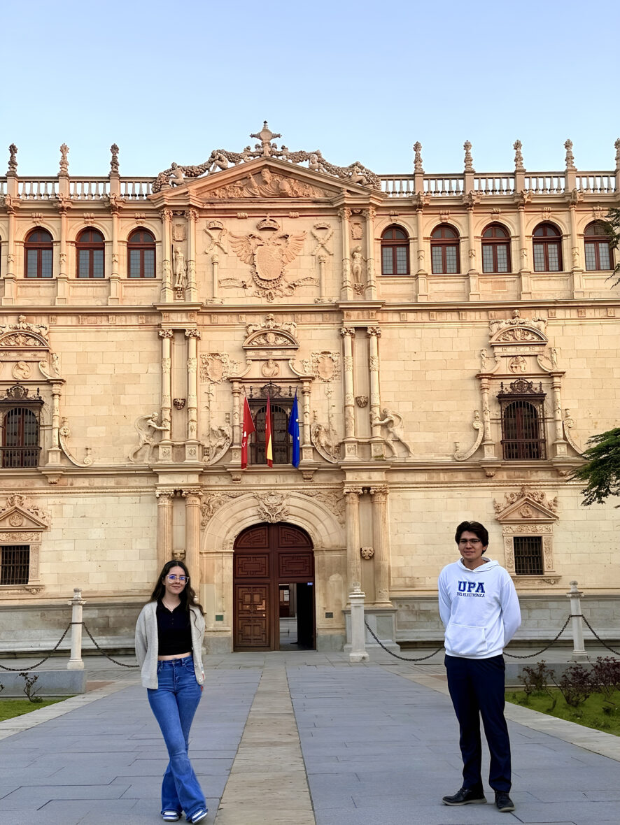 IMG 2353.JPG scaled ESTUDIANTES DE AGUASCALIENTES DESARROLLAN CASA INTELIGENTE PARA EL CUIDADO DE PERSONAS DE LA TERCERA EDAD EN ESPAÑA