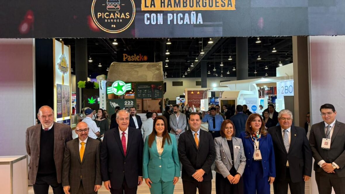 WhatsApp Image 2026 03 05 at 1.57.32 PM 2 scaled TERE JIMÉNEZ INAUGURA LA FERIA INTERNACIONAL DE FRANQUICIAS EN EL WORLD TRADE CENTER DE LA CIUDAD DE MÉXICO