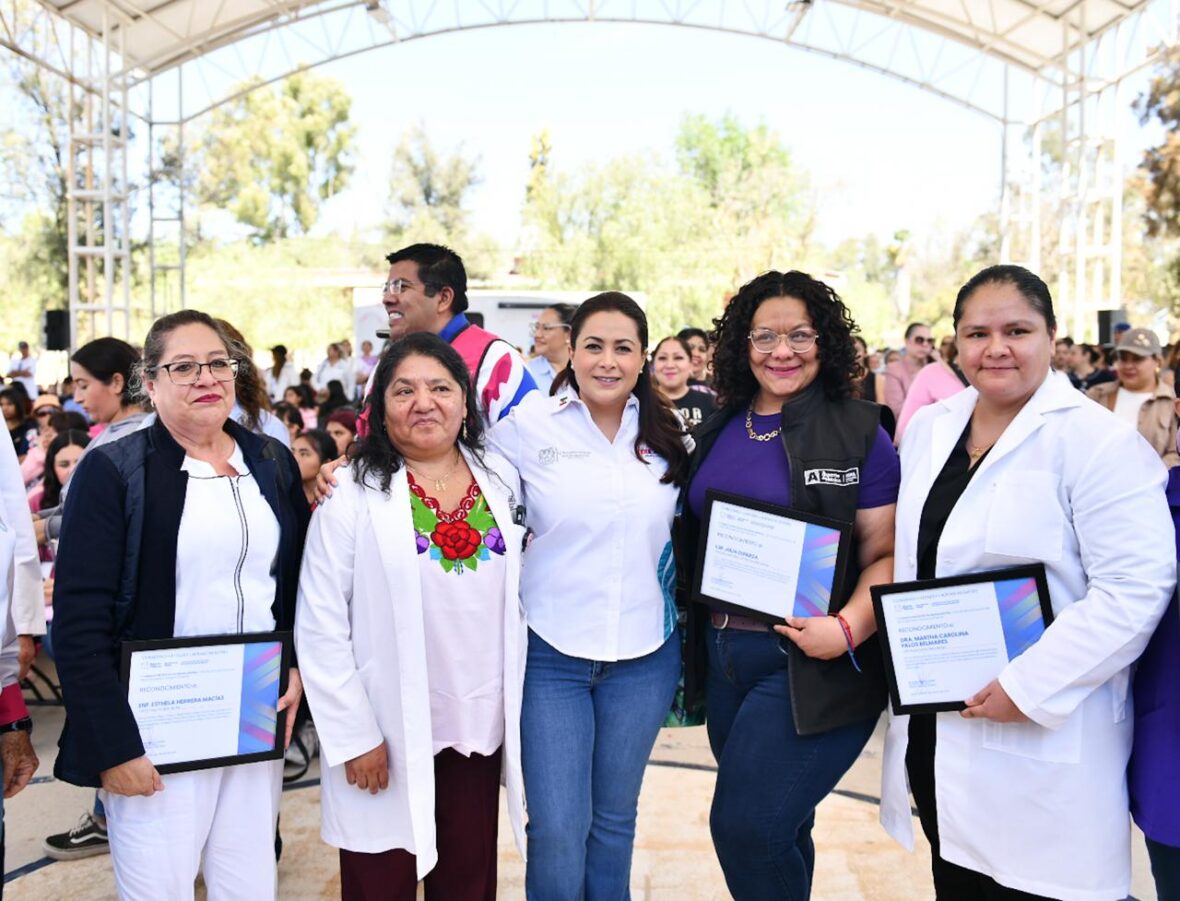 WhatsApp Image 2026 03 07 at 13.25.35 scaled TERE JIMÉNEZ ENCABEZA FERIA DE SALUD PARA LA MUJER