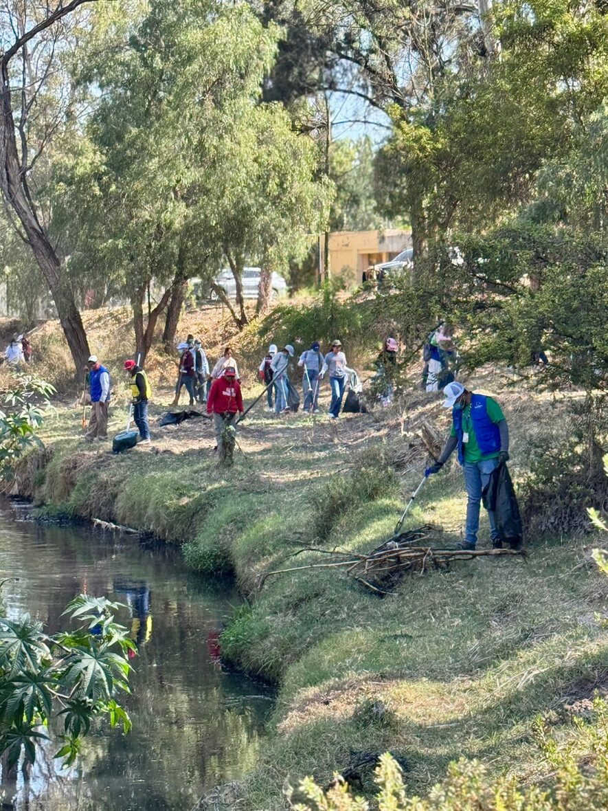 WhatsApp Image 2026 03 07 at 13.50.19 1 scaled RETIRAN MÁS DE 700 TONELADAS DE RESIDUOS EN JORNADAS DE LIMPIEZA DEL RÍO SAN PEDRO