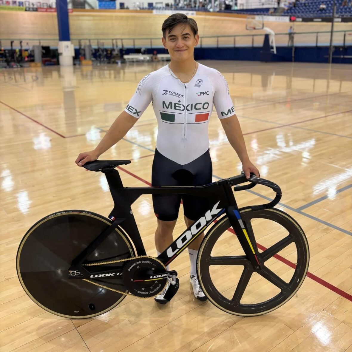 WhatsApp Image 2026 03 10 at 15.51.21 scaled RIDLEY MALO LLEVA EL NOMBRE DE AGUASCALIENTES A COMPETENCIAS INTERNACIONALES