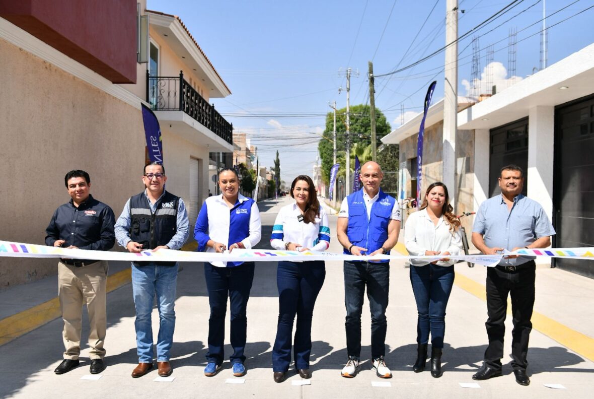 WhatsApp Image 2026 03 14 at 12.17.05 PM 1 scaled TERE JIMÉNEZ ENTREGA NUEVAS CALLES CON CONCRETO HIDRÁULICO EN PABELLÓN DE ARTEAGA