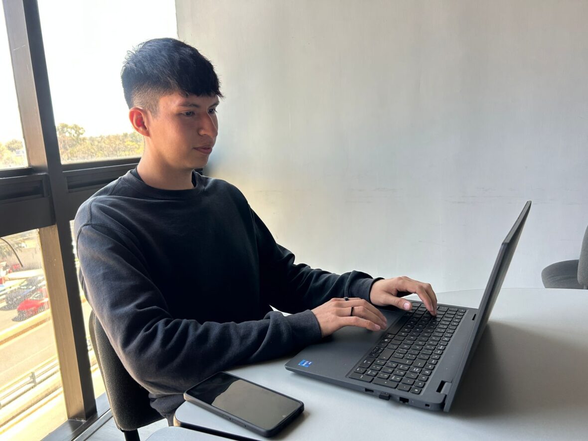 WhatsApp Image 2026 03 15 at 10.35.57 AM 2 scaled EN AGUASCALIENTES MÁS DE 100 TRÁMITES YA PUEDEN HACERSE EN LÍNEA