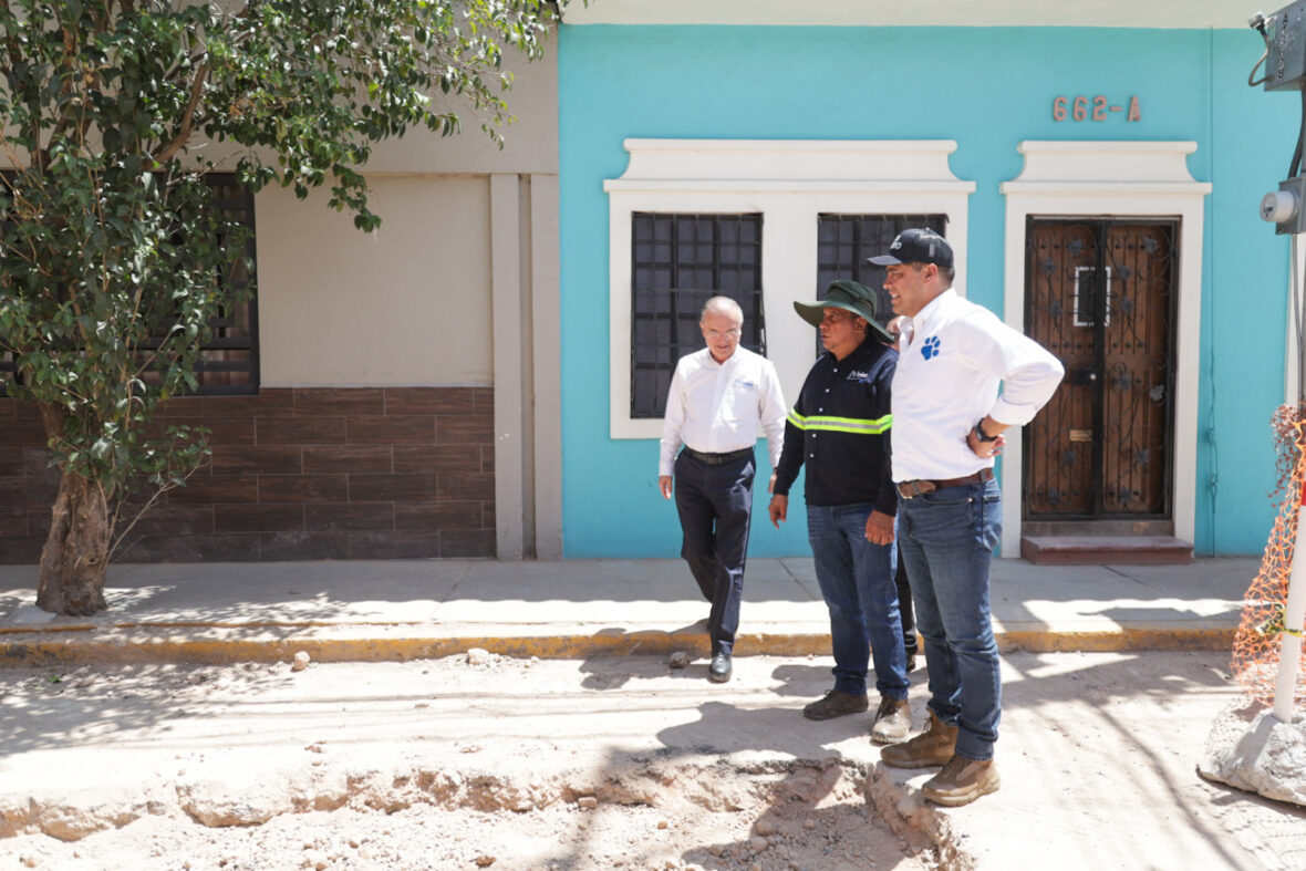IMG 0698 scaled ZONA CENTRO DE LA CIUDAD SE VERÁ BENEFICIADA CON UNA MEJOR RED DE ALCANTARILLADO SANITARIO