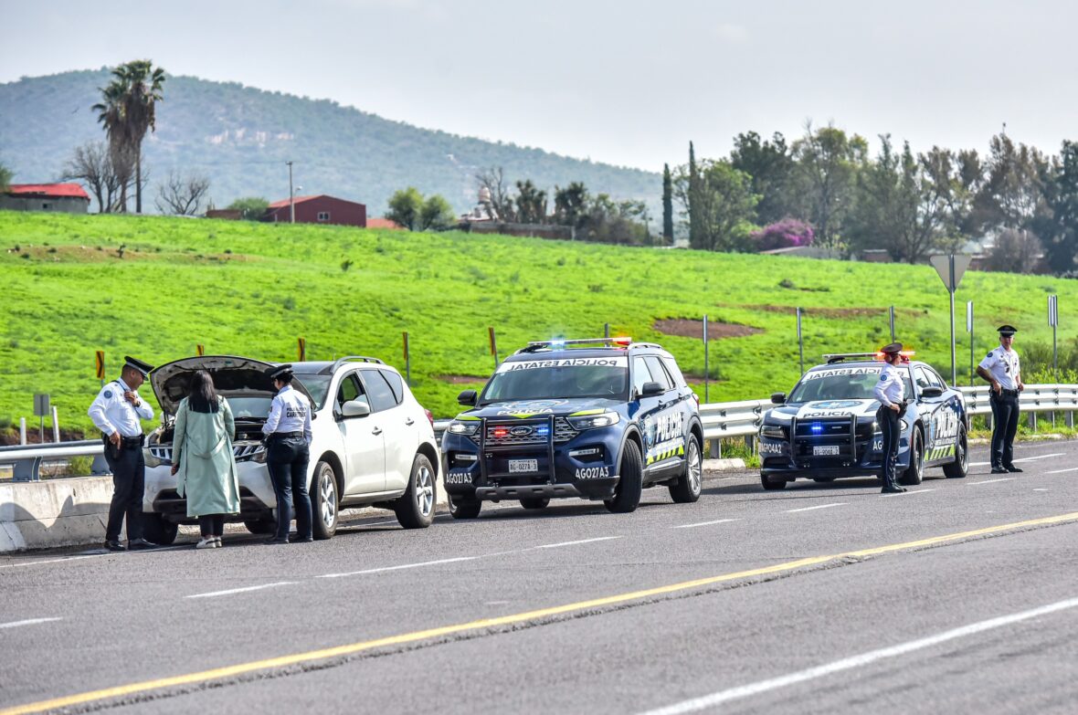 WhatsApp Image 2025 07 08 at 11.23.21 3 scaled ¿VAS A SALIR EN SEMANA SANTA? DESCARGA LA APP EMERGENCIA CARRETERA Y VIAJA SEGURO