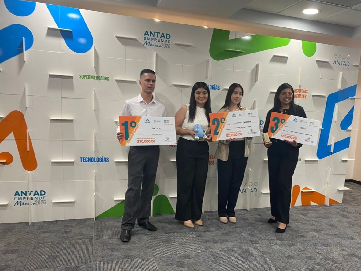 WhatsApp Image 2026 04 01 at 7.53.50 PM scaled ESTUDIANTES DE LA UNIVERSIDAD TECNOLÓGICA DE CALVILLO LOGRAN RECONOCIMIENTO NACIONAL CON PROYECTO ECOLÓGICO