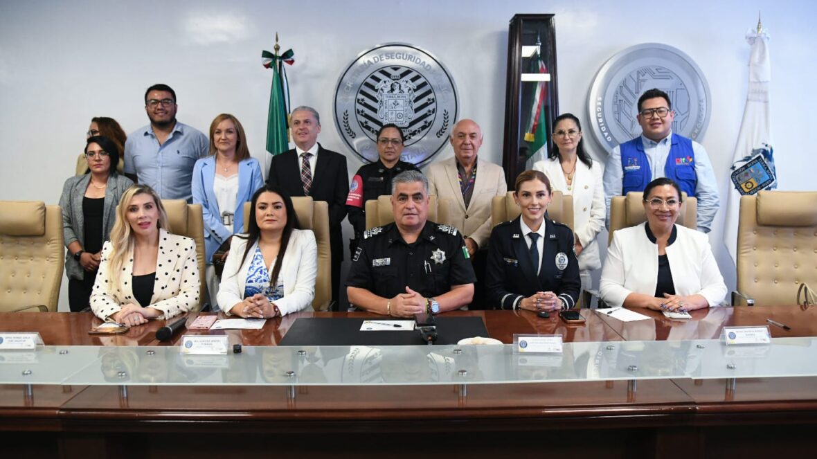 WhatsApp Image 2026 04 06 at 12.53.59 PM scaled CON BOTONES DE VIDA, AGUASCALIENTES FORTALECE LA ATENCIÓN A PERSONAS CON AUTISMO EN SITUACIONES DE RIESGO