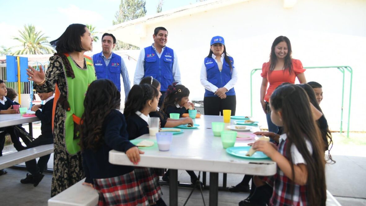 WhatsApp Image 2026 04 07 at 14.47.25 scaled DIF ESTATAL REFUERZA PROGRAMA DE DESAYUNOS CALIENTES EN COMEDORES ESCOLARES