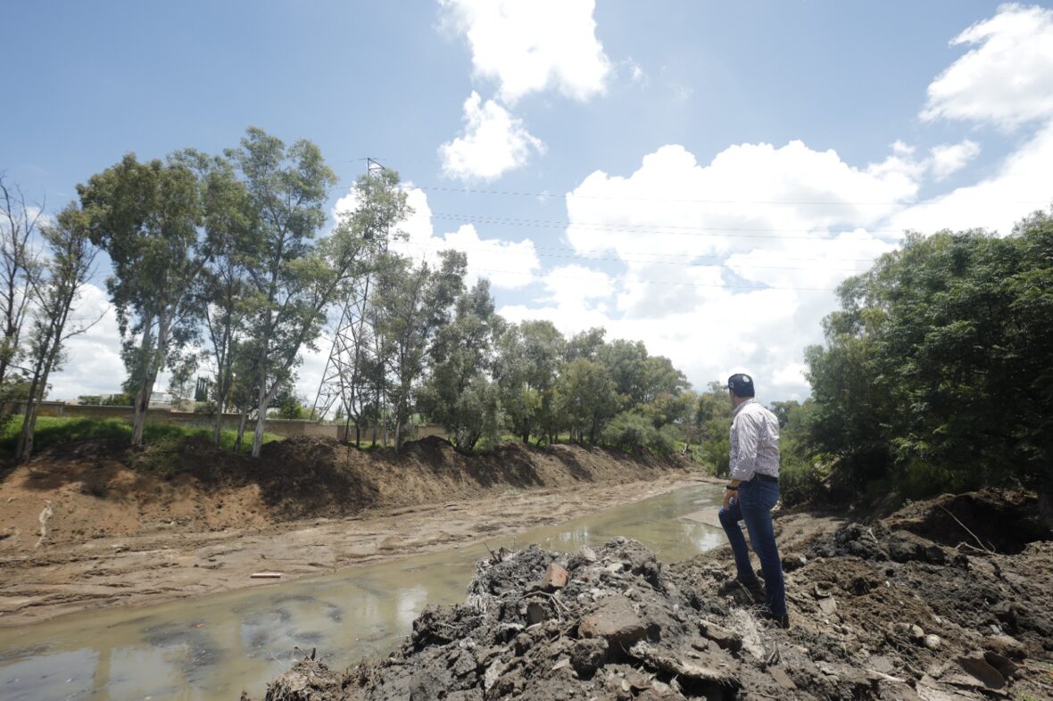 WhatsApp Image 2026 04 09 at 3.07.50 PM scaled SE SUMA LEO MONTAÑEZ A LA TAREA DE LIMPIEZA Y CONSERVACIÓN EN EL RÍO SAN PEDRO