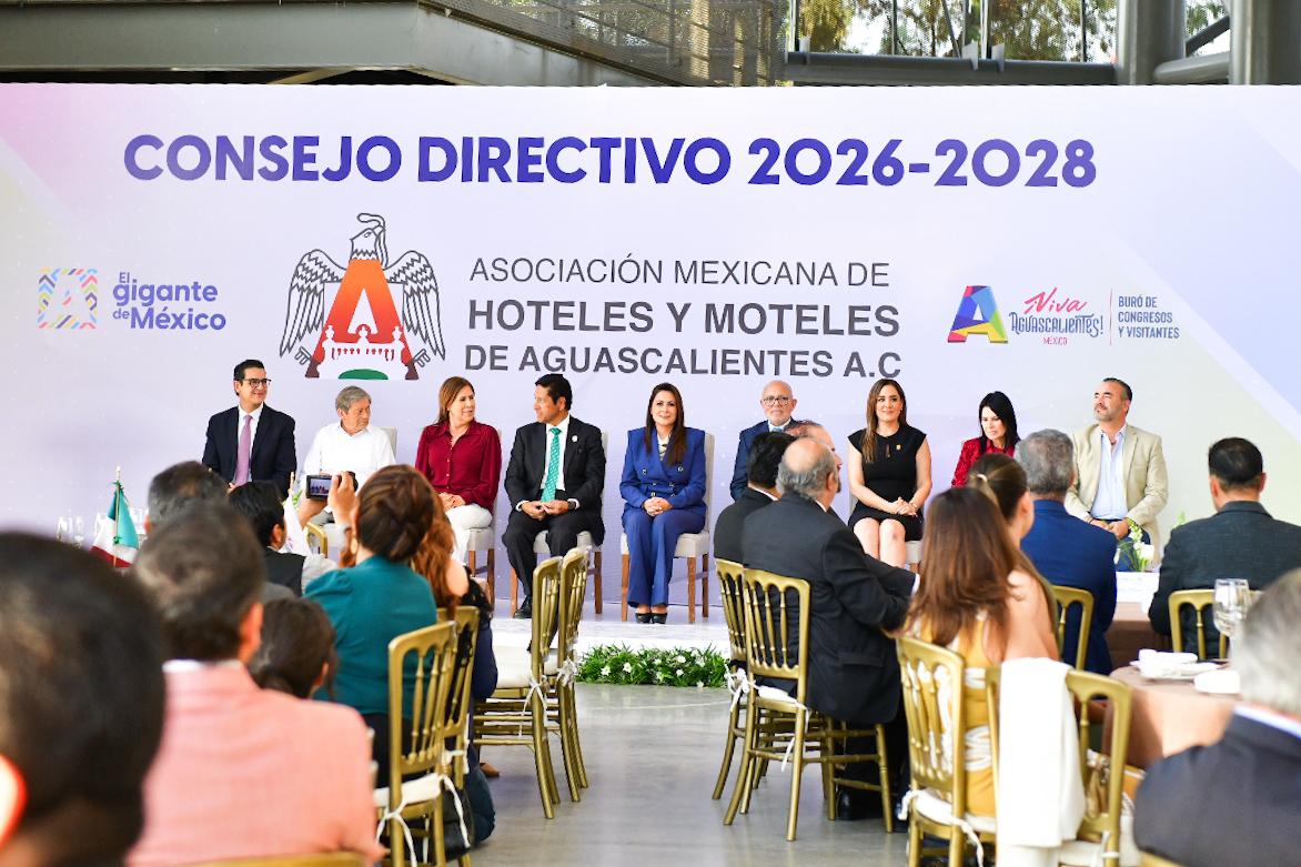 WhatsApp Image 2026 04 14 at 7.20.25 PM TERE JIMÉNEZ TOMA PROTESTA A NUEVO CONSEJO DE HOTELES Y MOTELES DE AGUASCALIENTES