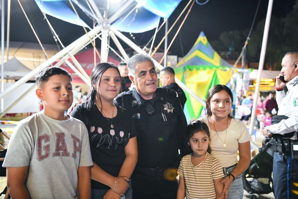 WhatsApp Image 2026 04 29 at 9.06.24 PM 1 scaled EN LA ISLA SAN MARCOS, SECRETARÍA DE SEGURIDAD PÚBLICA FORTALECE LA CONVIVENCIA FAMILIAR EN UN ENTORNO SEGURO