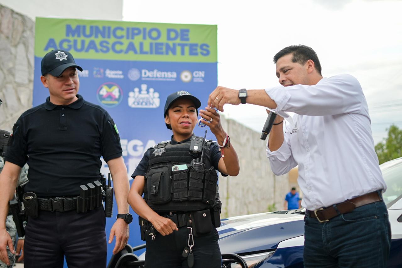 IMG 20260514 WA0018 REFUERZA LEO MONTAÑEZ COMITÉS DEL BUEN ORDEN Y PROGRAMA 4X4 EN LA MACÍAS ARELLANO