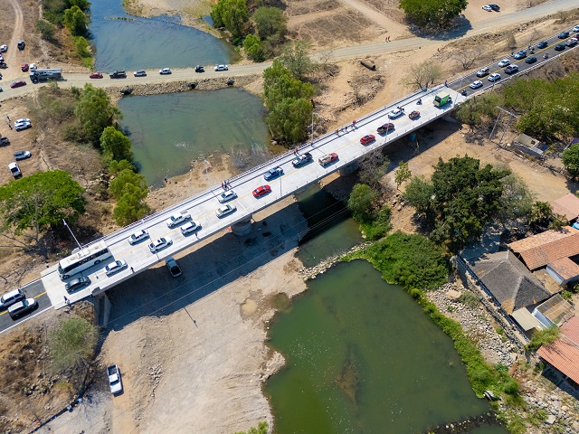 puente la desembocada Lemus y Munguía inauguran nuevo puente de La Desembocada